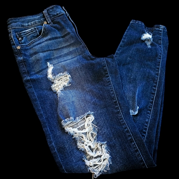 Distressed KanCan Jeans - Picture 1 of 7